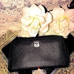 Guess Wallet